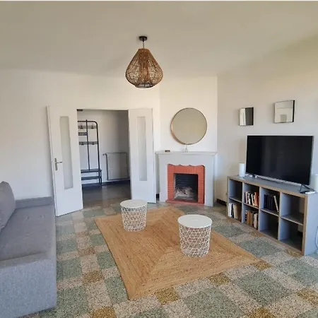 Spacious With Sea View Appartamento *